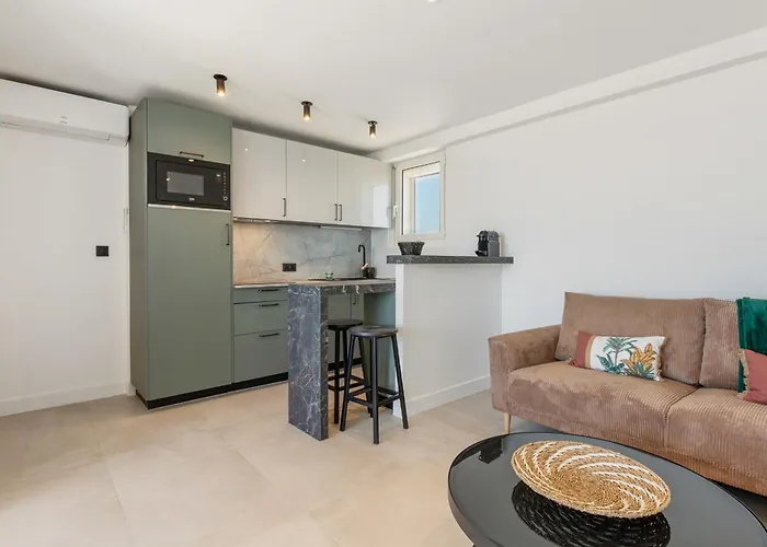 Favorite Duplex Port Nature * Agde